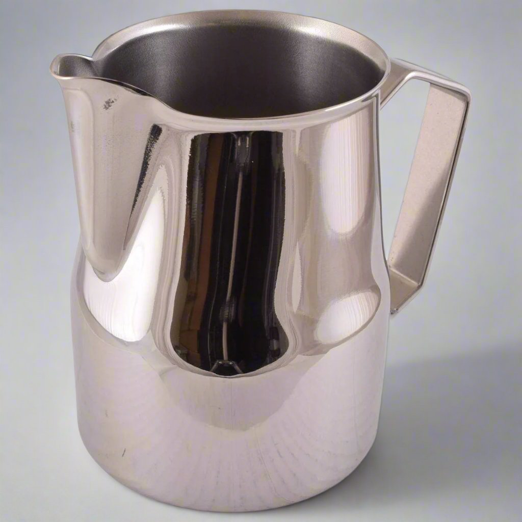 Mota Deluxe Milk Frothing Jug 750ml