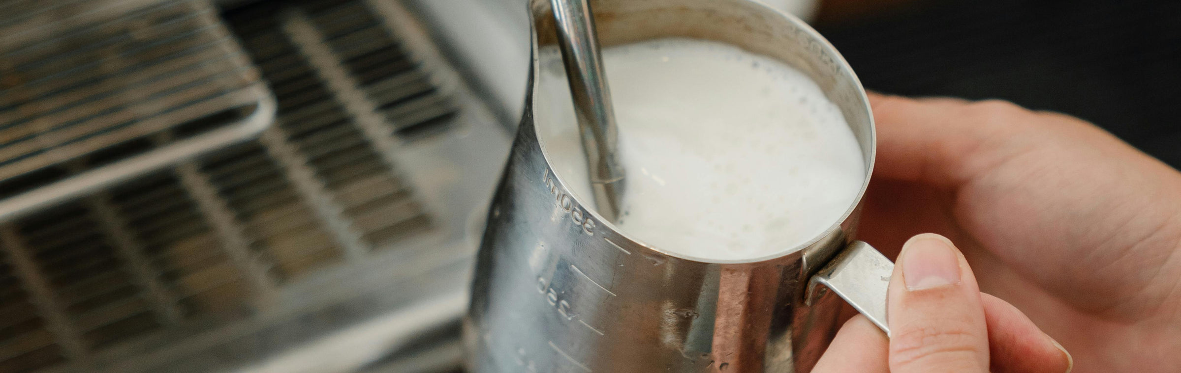Coffee Machines with Milk Frother
