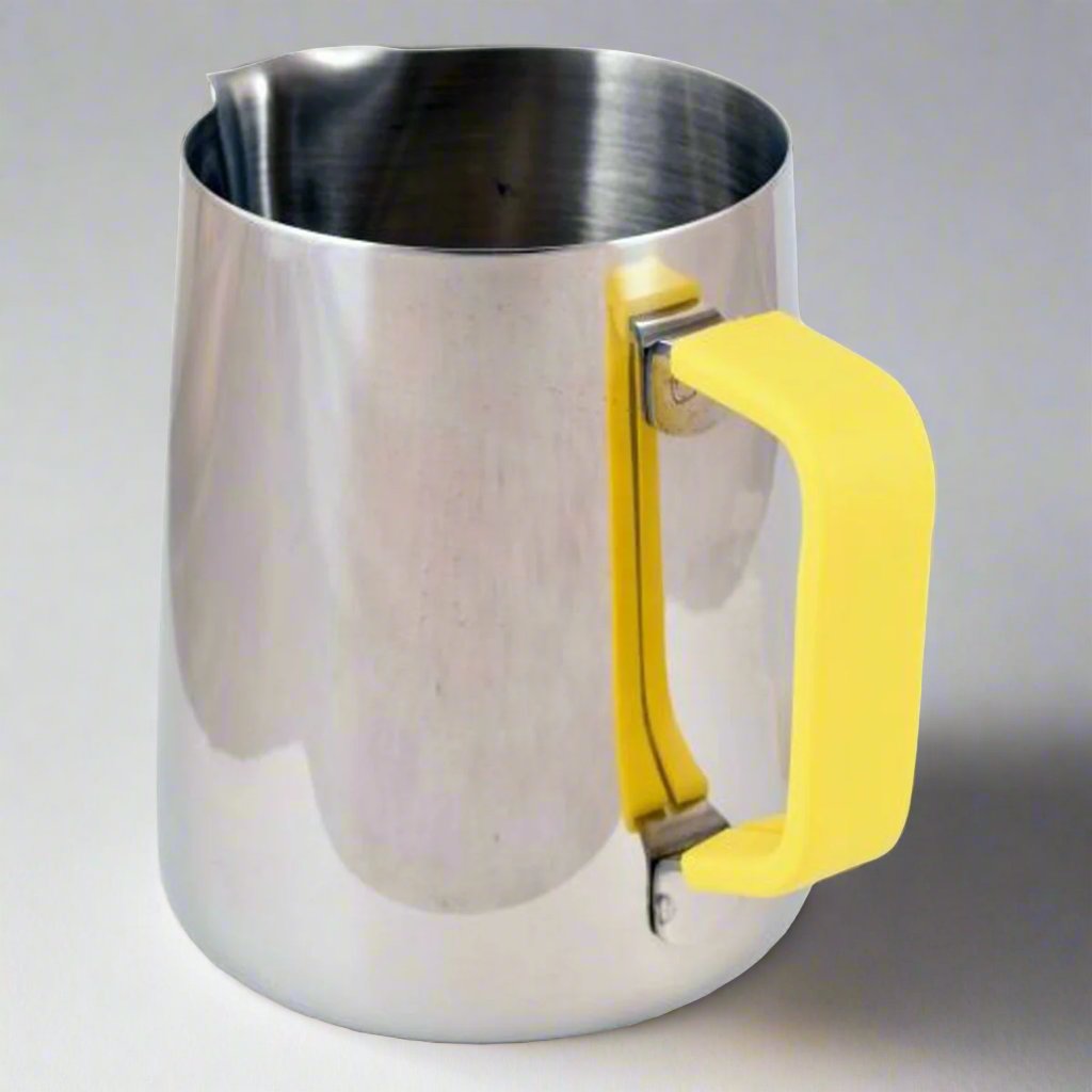 Yellow Silicone Sleeve for Yagua 0.6 Litre Milk Jug 